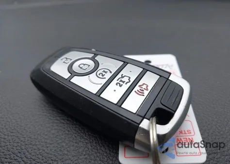 2022 Ford Mustang Ecoboost Premium z USA, uszkodzony, nr VIN 1FATP8UH6N5119260